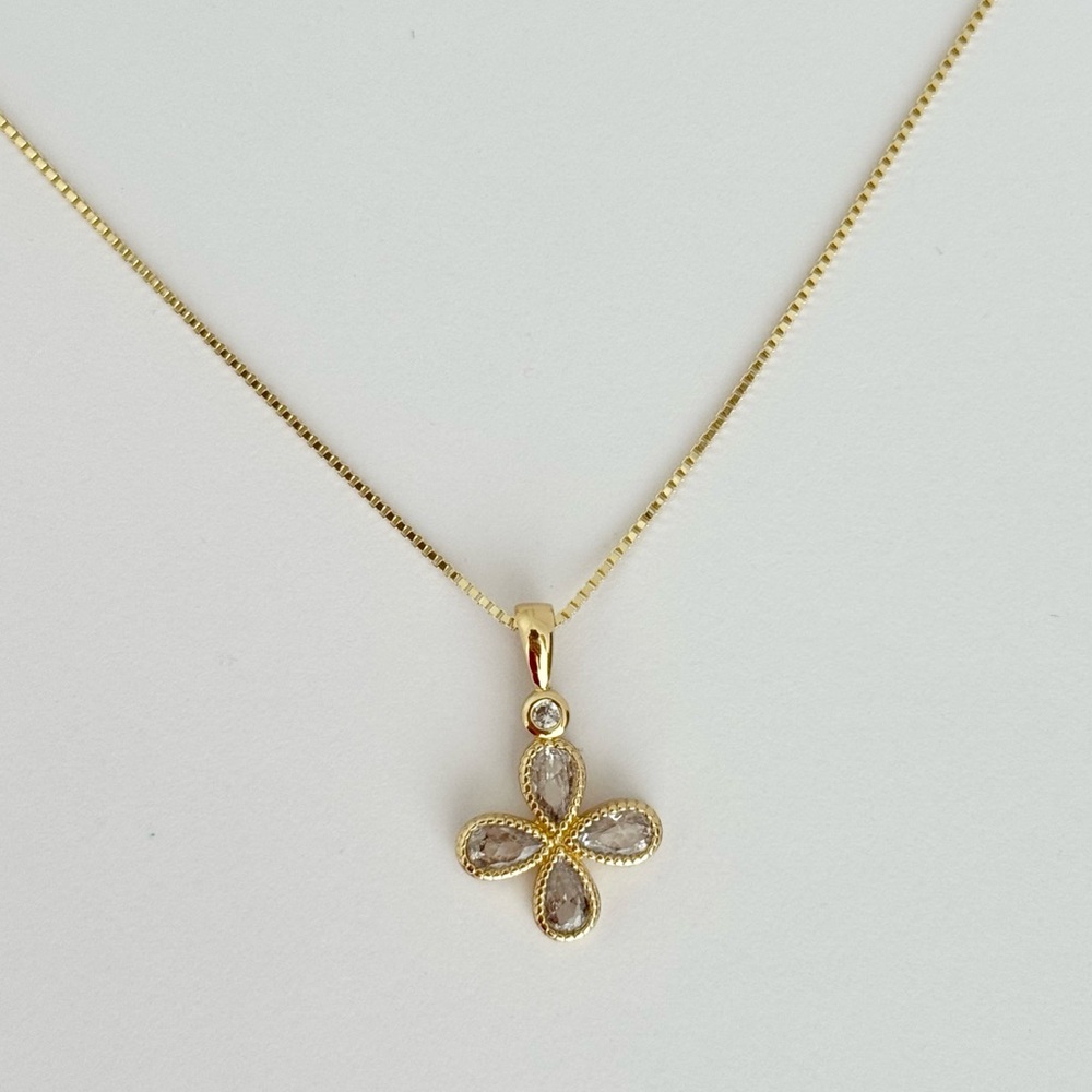 Ellie Necklace